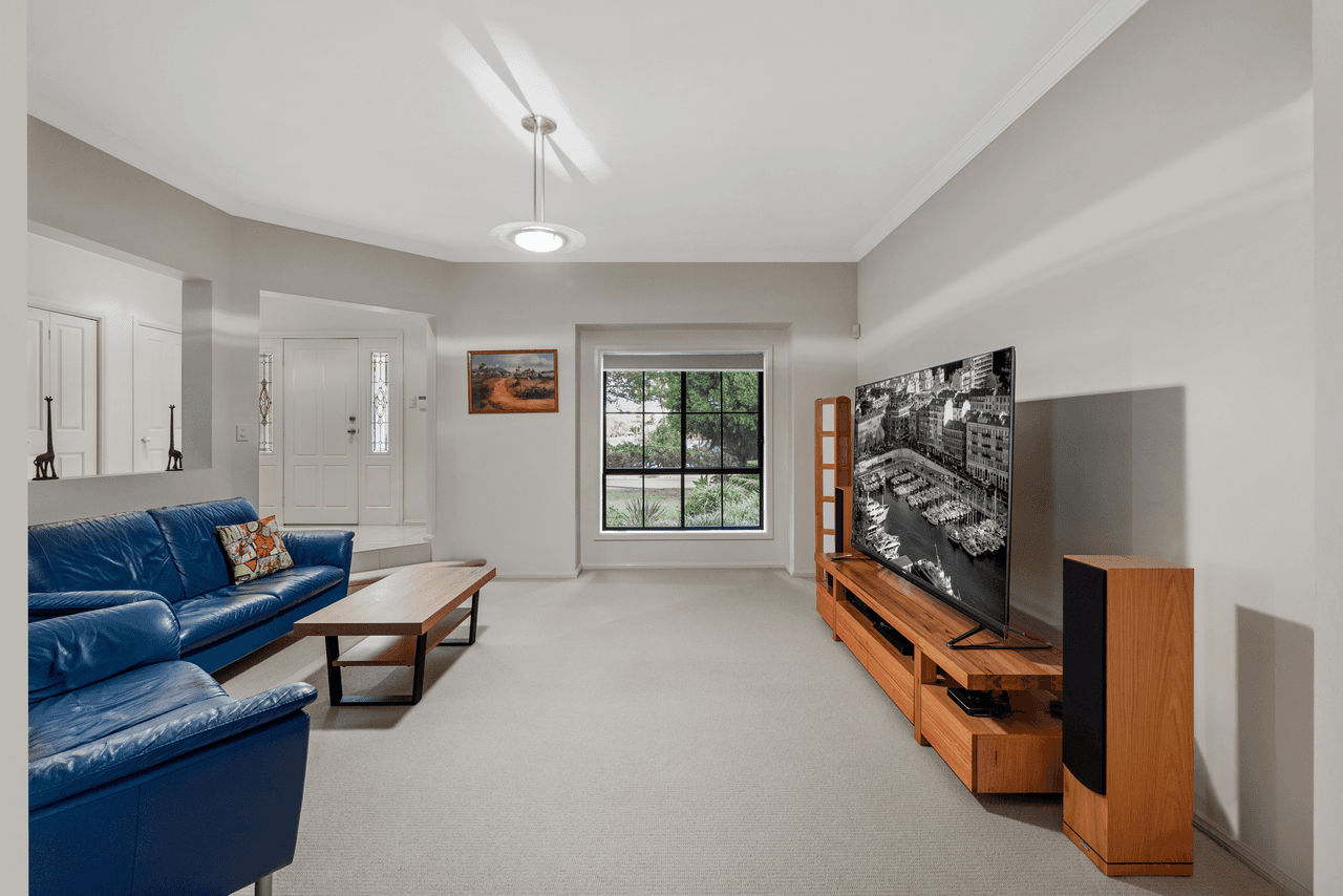 29 Royal George Drive, HARRINGTON PARK, NSW 2567