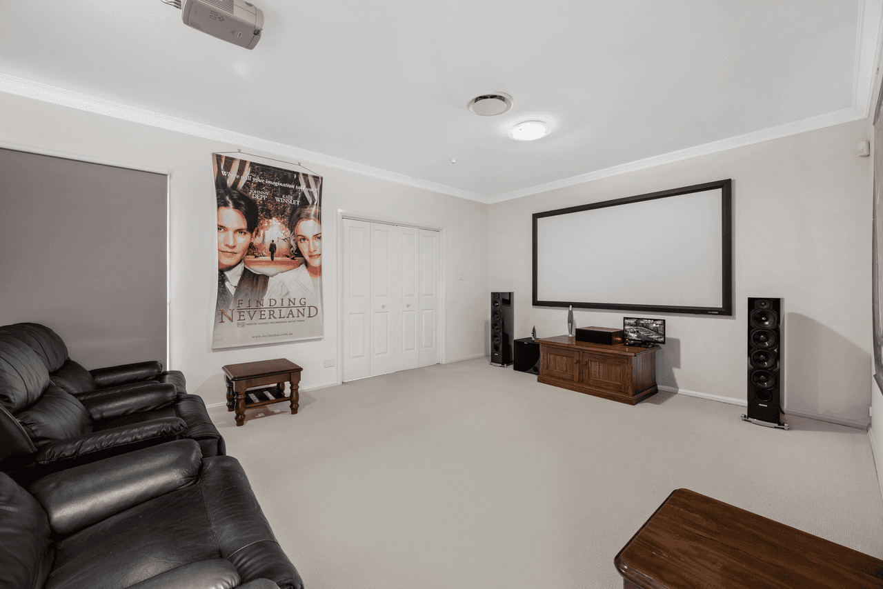 29 Royal George Drive, HARRINGTON PARK, NSW 2567