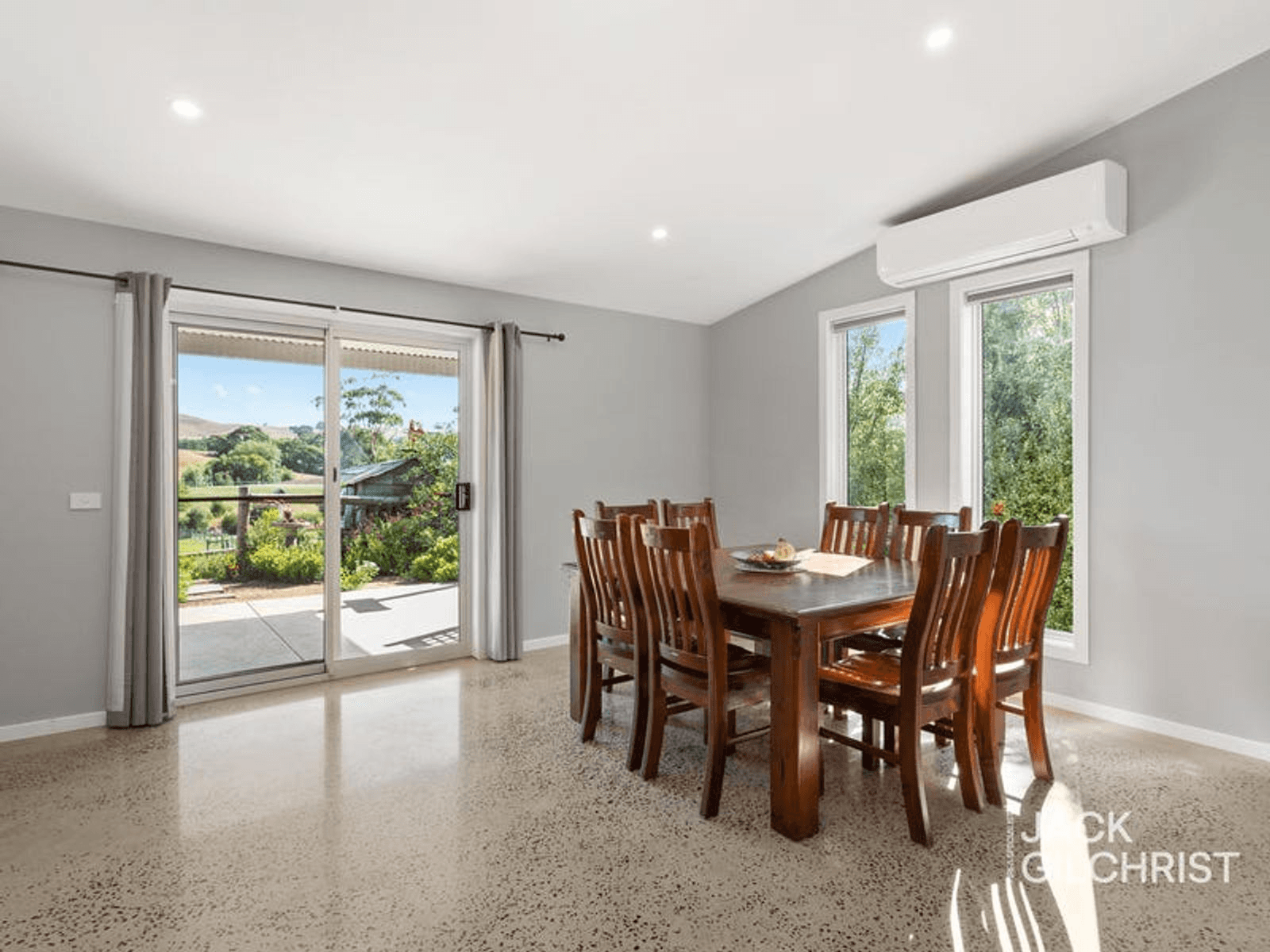 88 Bena Road, KORUMBURRA, VIC 3950