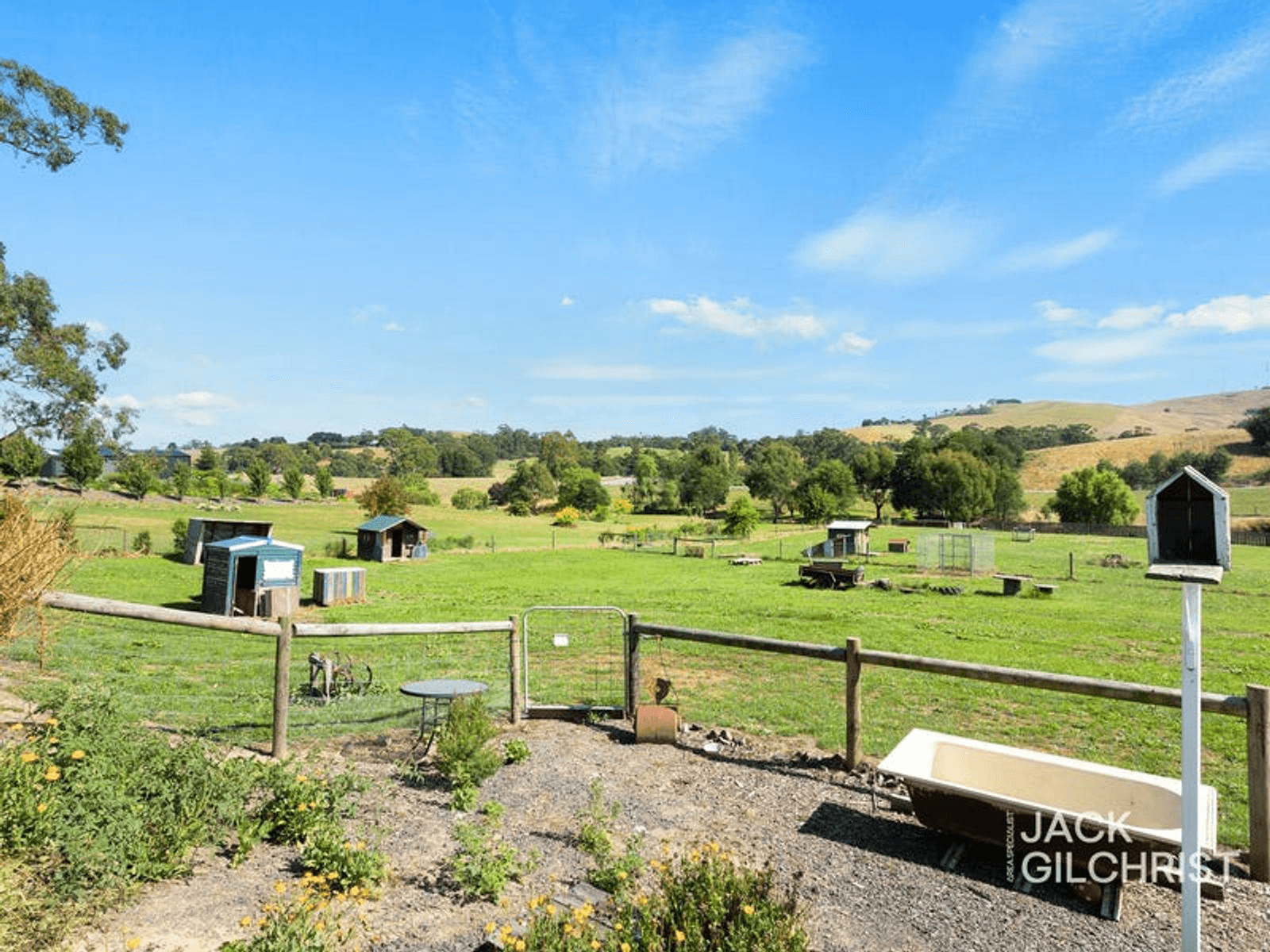 88 Bena Road, KORUMBURRA, VIC 3950