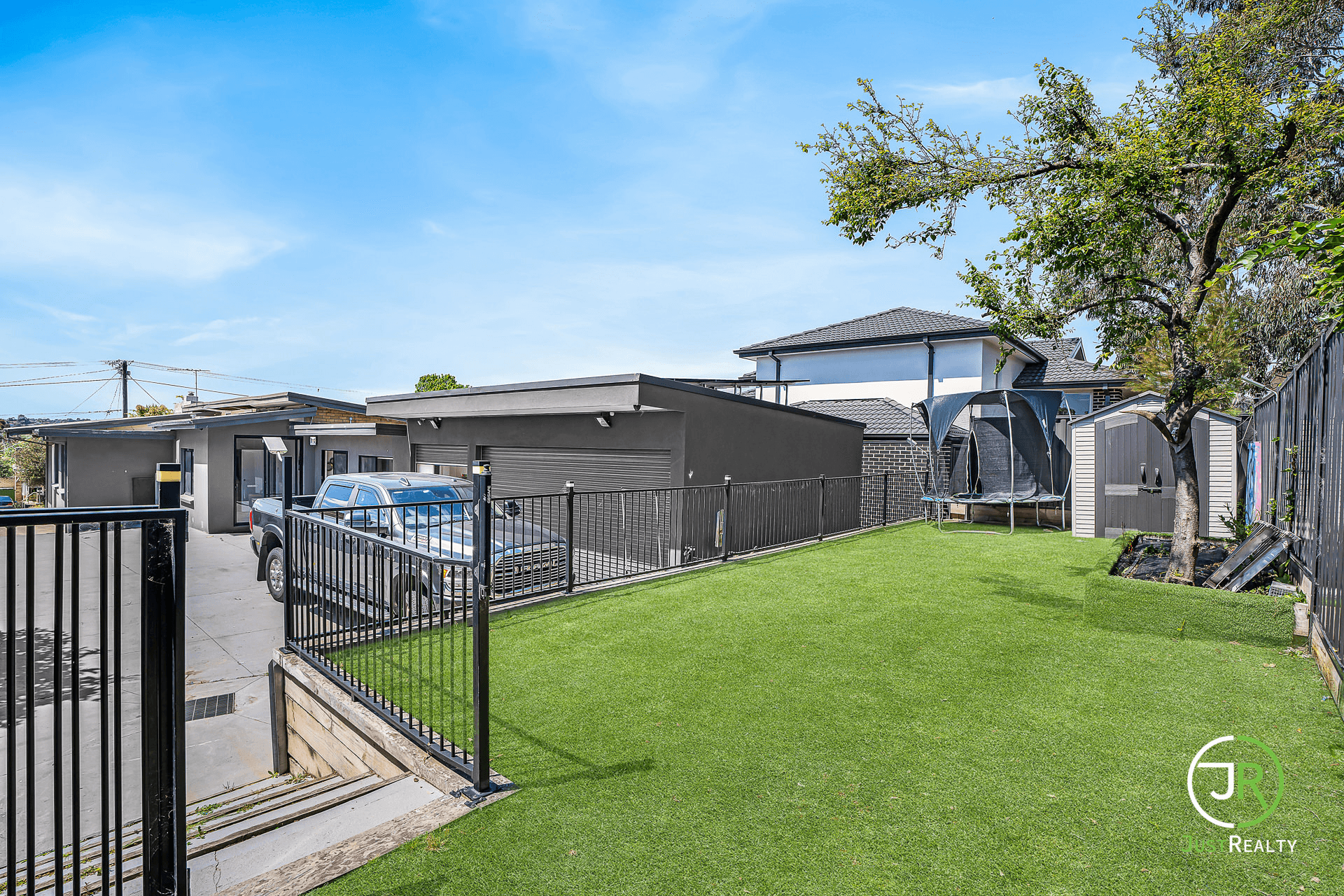 30 Hillside Avenue, DANDENONG NORTH, VIC 3175