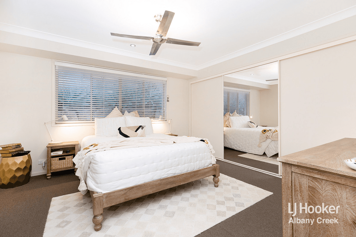 3 Tributary Court, Eatons Hill, QLD 4037