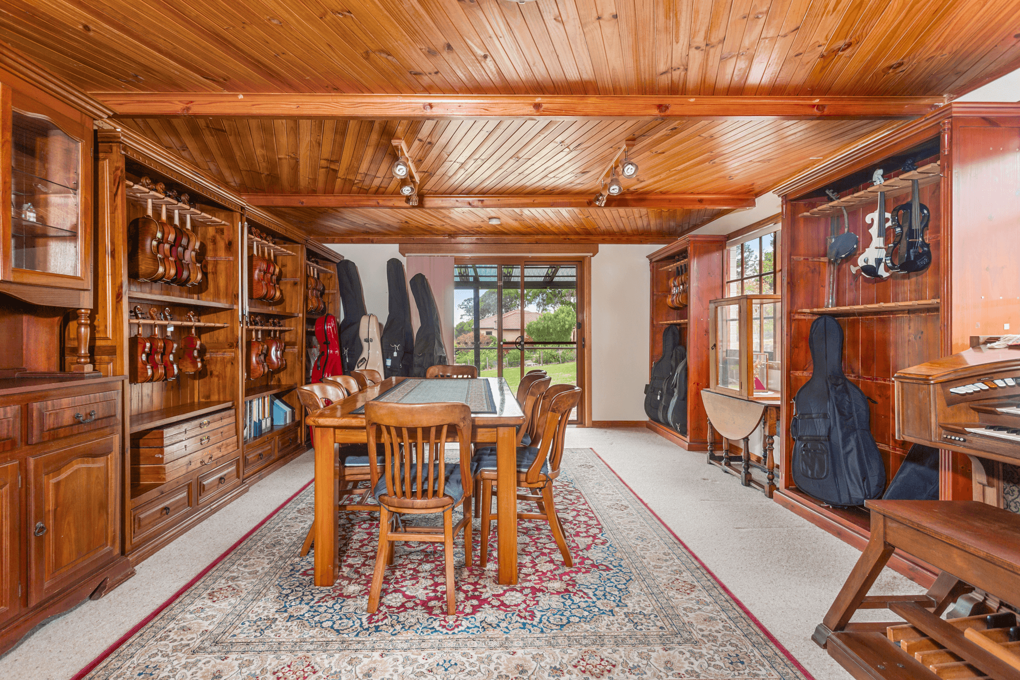 1 Pine Tree Avenue, GRINDELWALD, TAS 7277