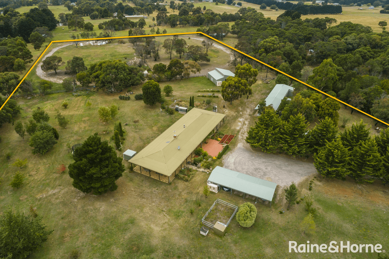 16 Short Road, GISBORNE, VIC 3437