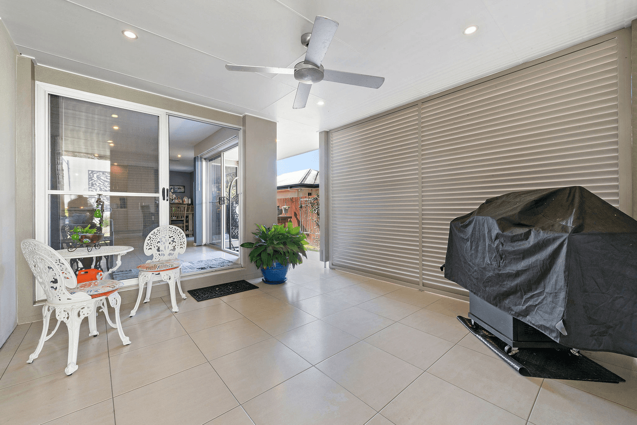 62 Frogmouth Cct, Mountain Creek, QLD 4557