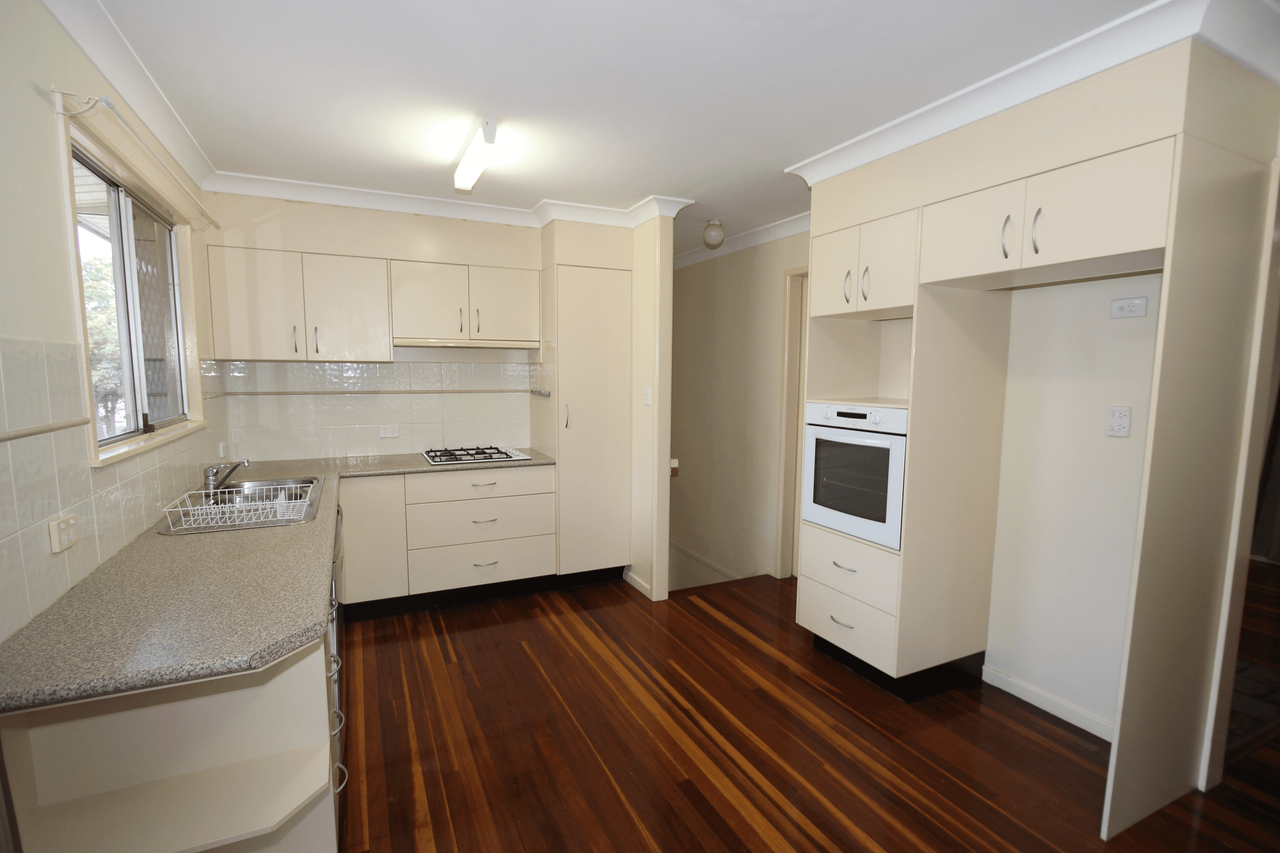 63 Holdsworth Road, NORTH IPSWICH, QLD 4305