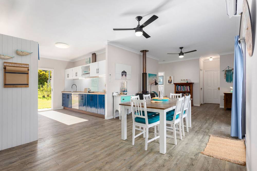 76 Australia II Drive, KENSINGTON GROVE, QLD 4341