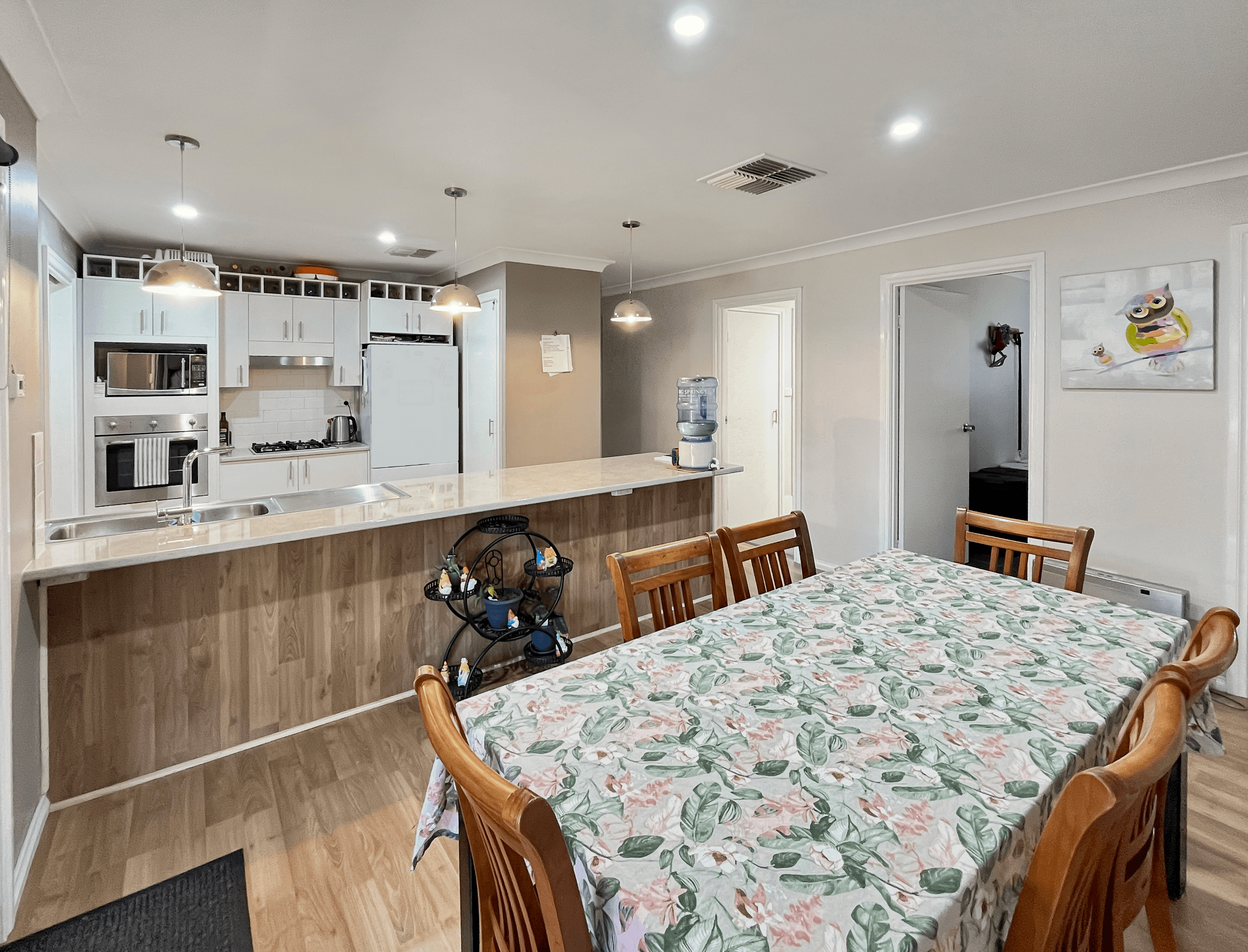 48 Balleroo Crescent, Glenfield Park, NSW 2650