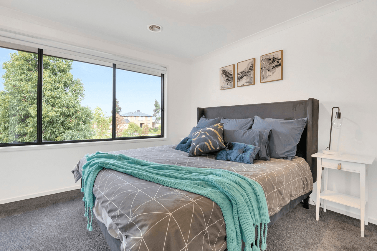 15 Cobungra Grove, Wollert, VIC 3750