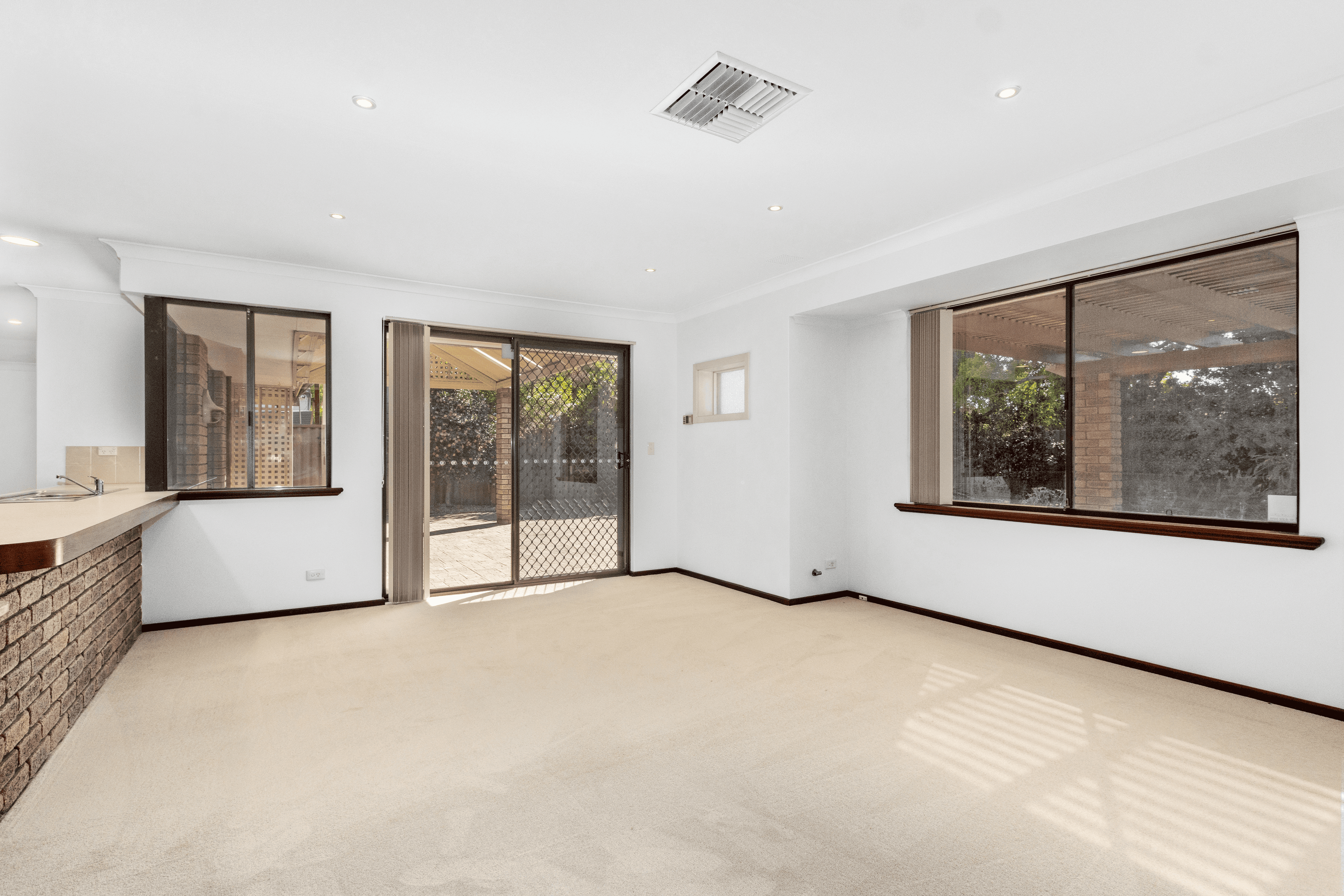 3 Townson Place, LEEMING, WA 6149