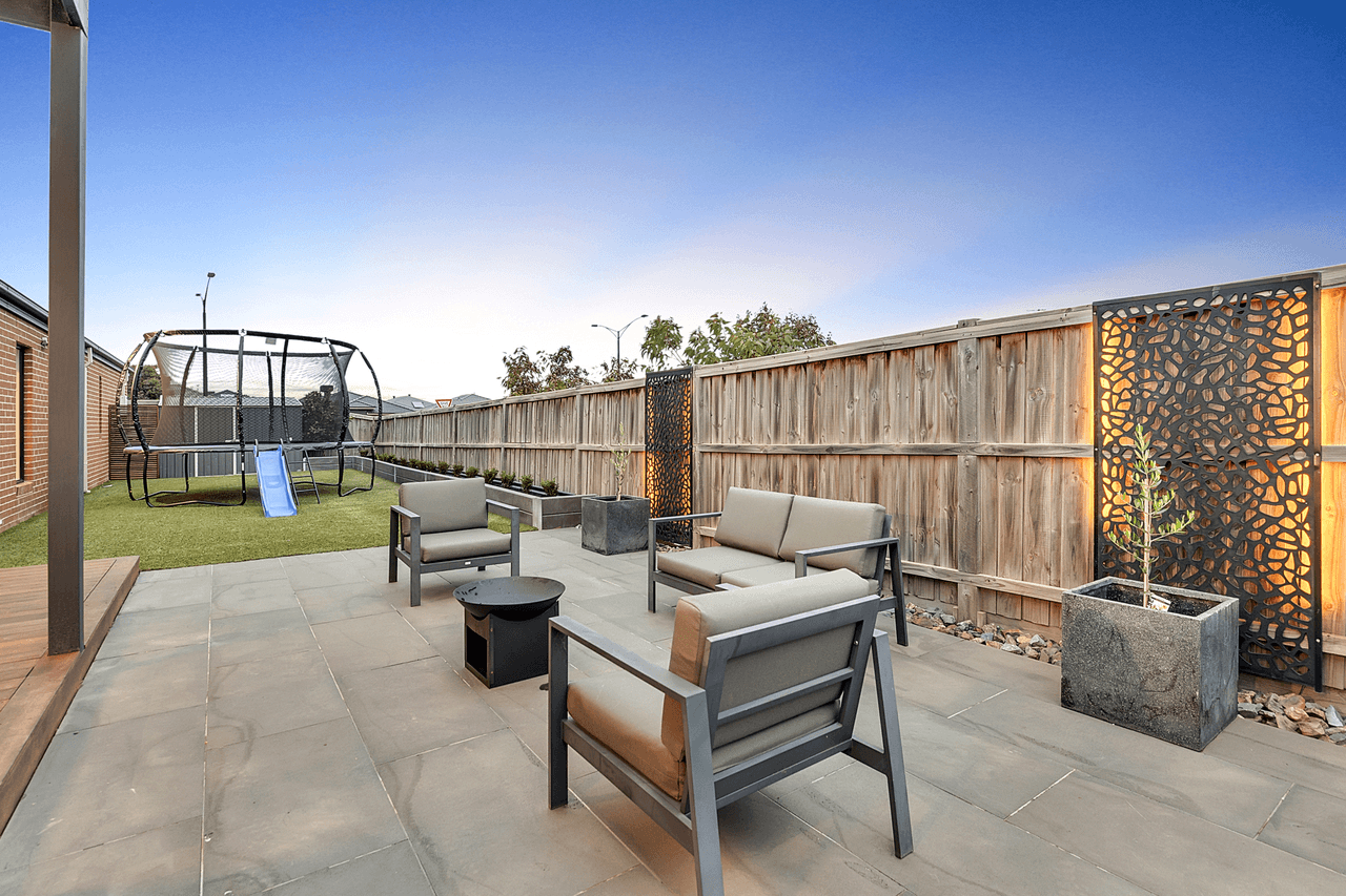 20 Brossard Road, MICKLEHAM, VIC 3064