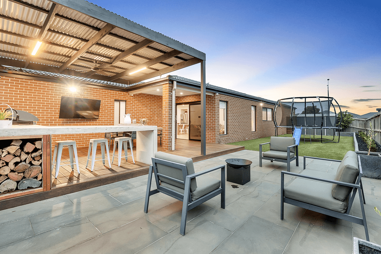 20 Brossard Road, MICKLEHAM, VIC 3064