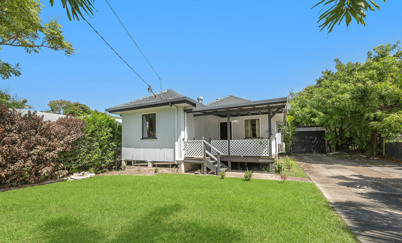 24 Alice Street, CLONTARF, QLD 4019