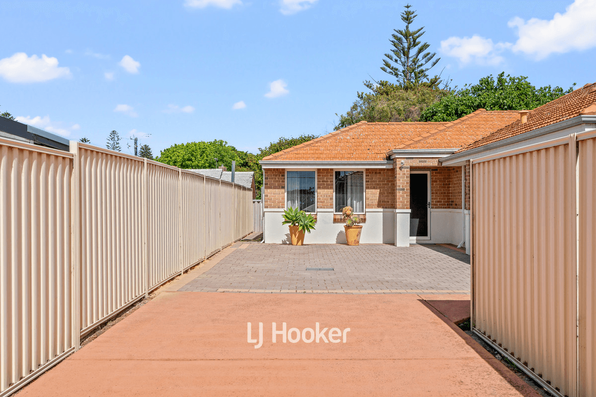 12B Moolyeen Road, Carey Park, WA 6230