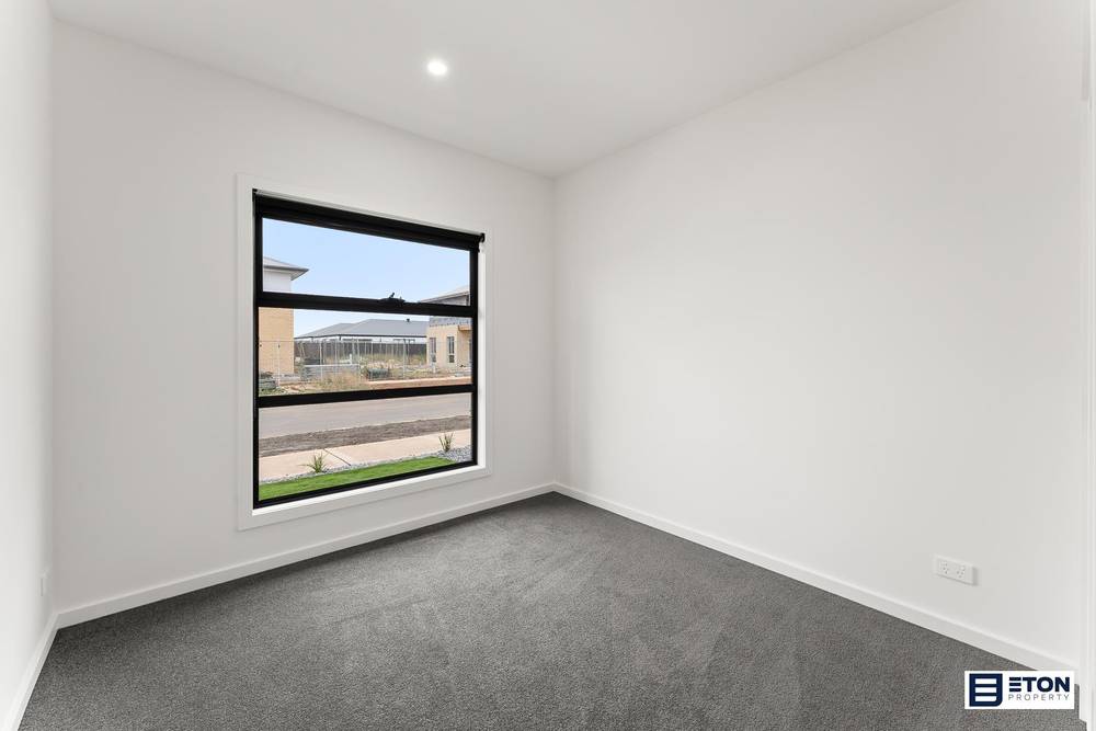 7 Beadnell Place, Strathtulloh, VIC 3338