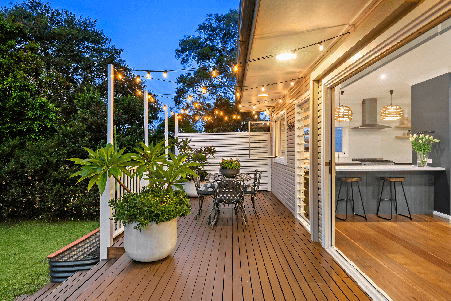 12 Lister Avenue, Seaforth, NSW 2092