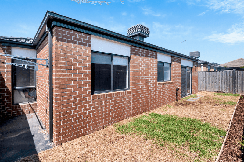 5 Rochester Drive, Mickleham, VIC 3064