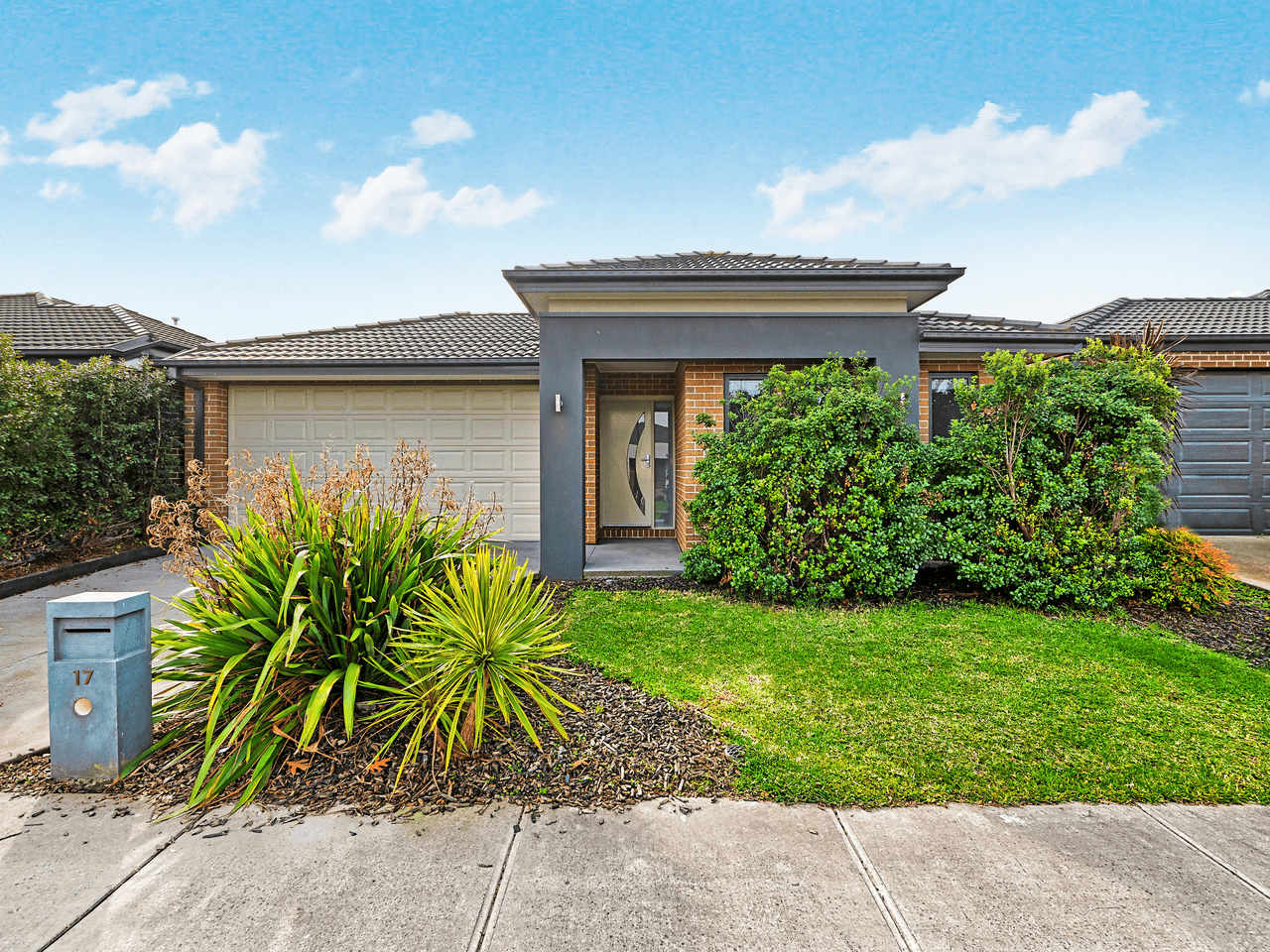 17 Carnegie Street, OFFICER, VIC 3809