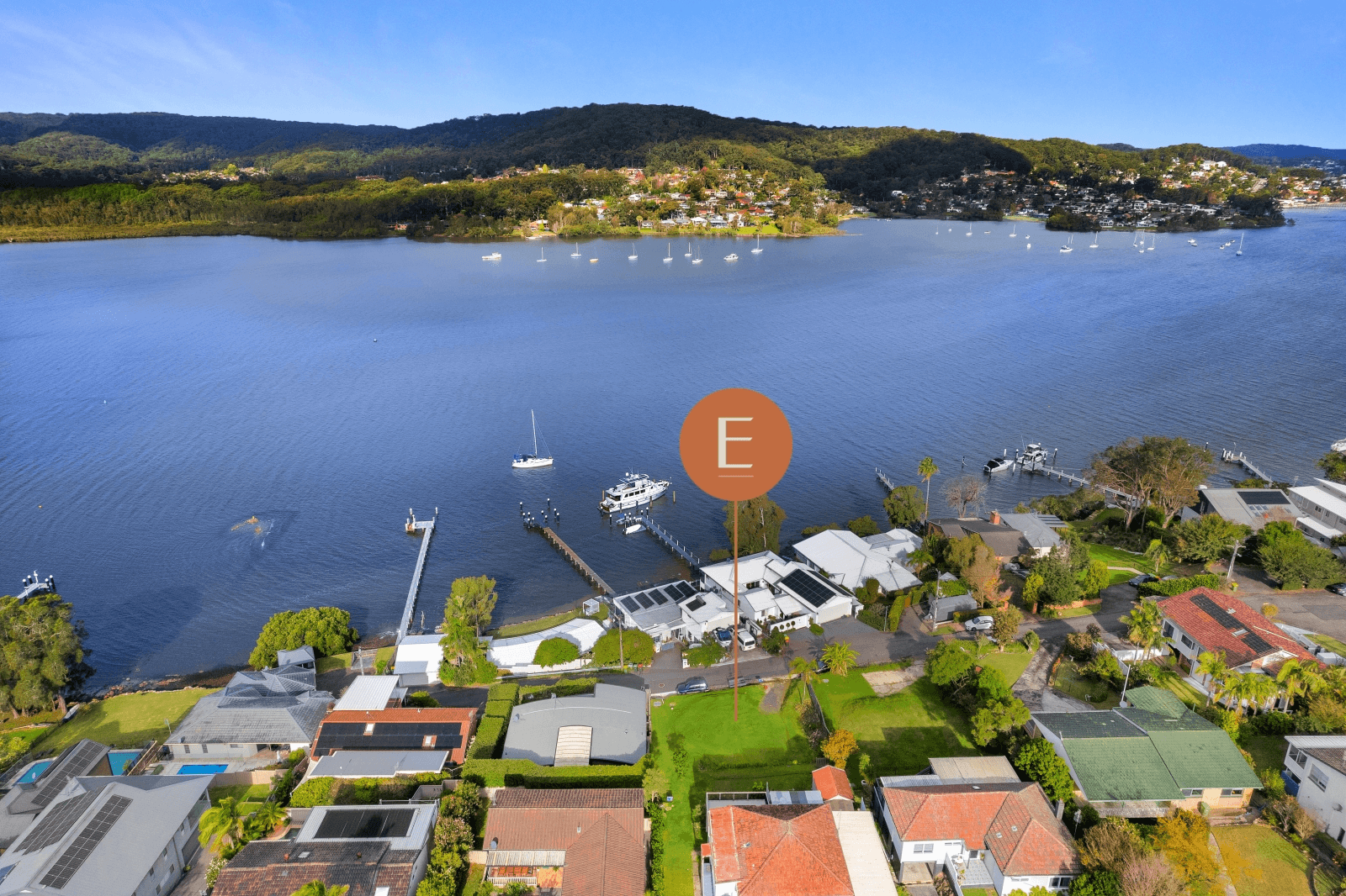 18 Wharf Street, East Gosford, NSW 2250