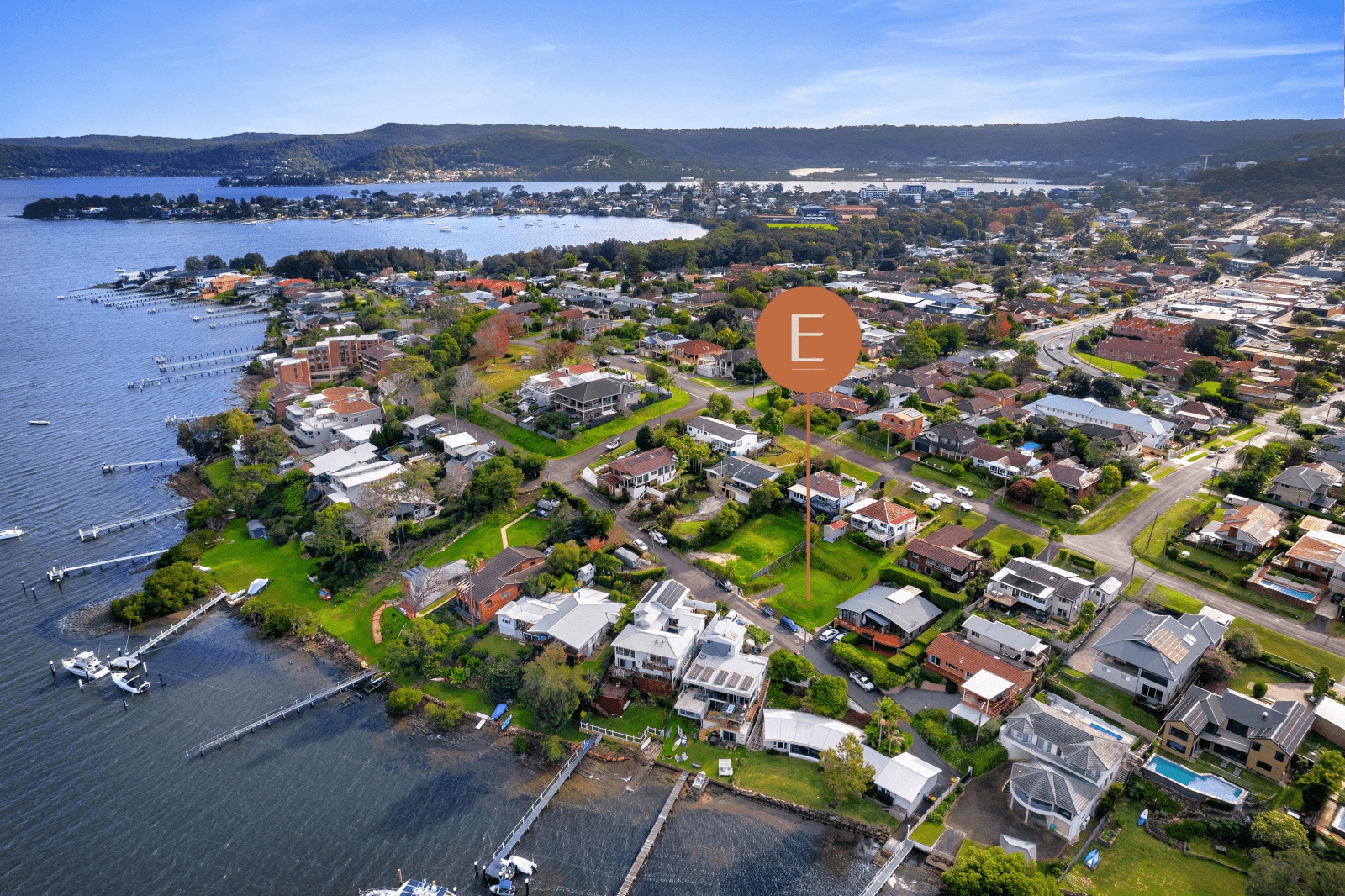 18 Wharf Street, East Gosford, NSW 2250