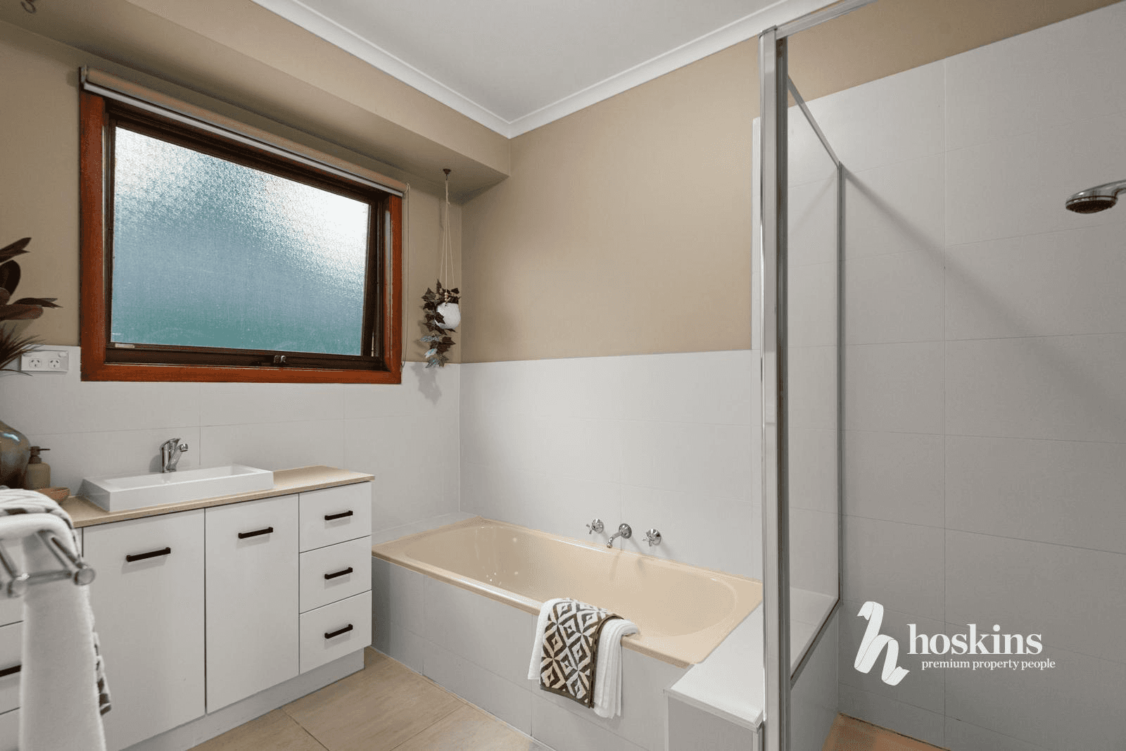 11-13 Eden Valley Road, Warranwood, VIC 3134