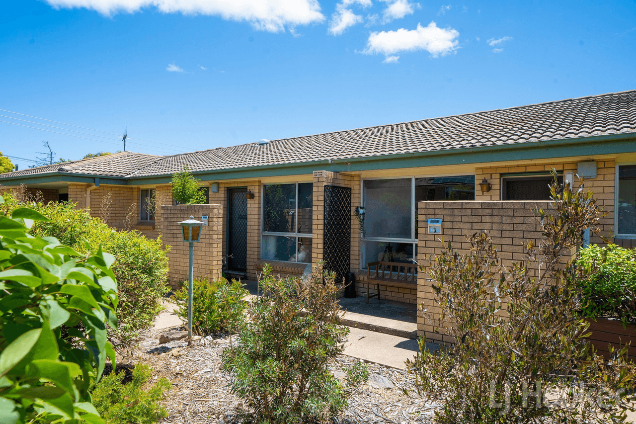 3/30 Donald Road, QUEANBEYAN, NSW 2620