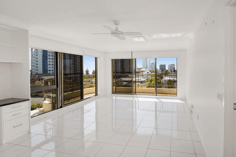 9/23 GARRICK ST, COOLANGATTA, QLD 4225