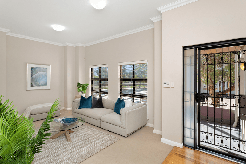 2/289 Hamersley Road, Subiaco, WA 6008