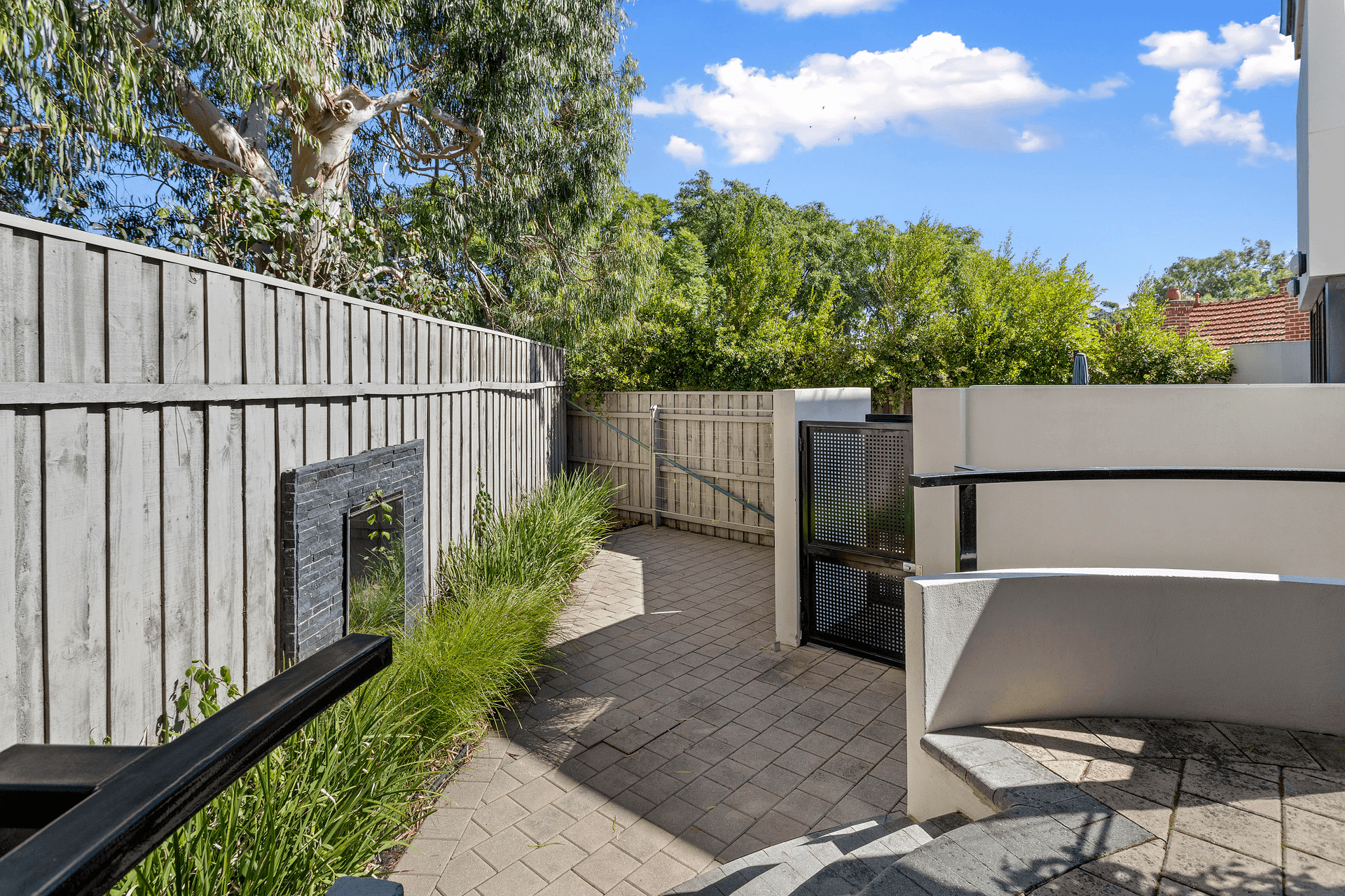 2/289 Hamersley Road, Subiaco, WA 6008