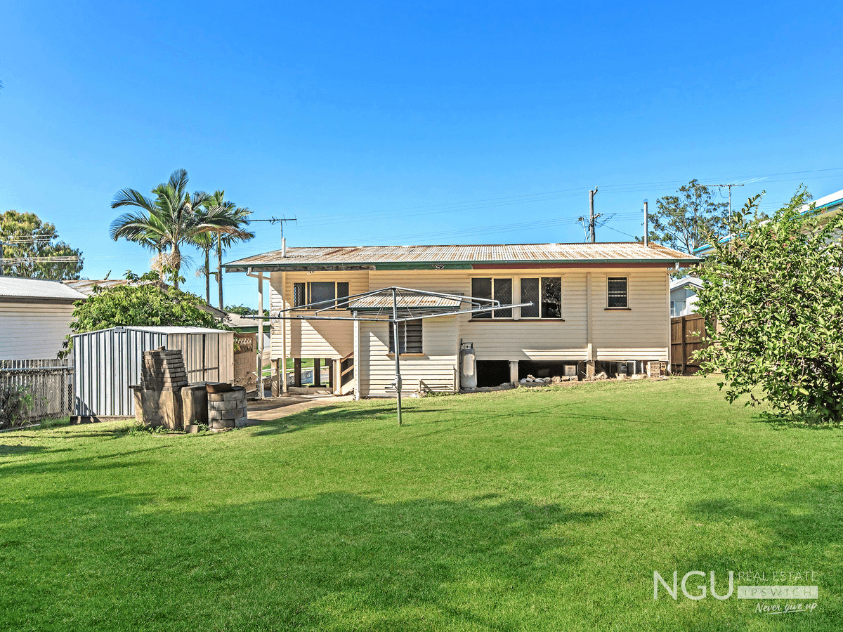 64 Samford Road, Leichhardt, QLD 4305