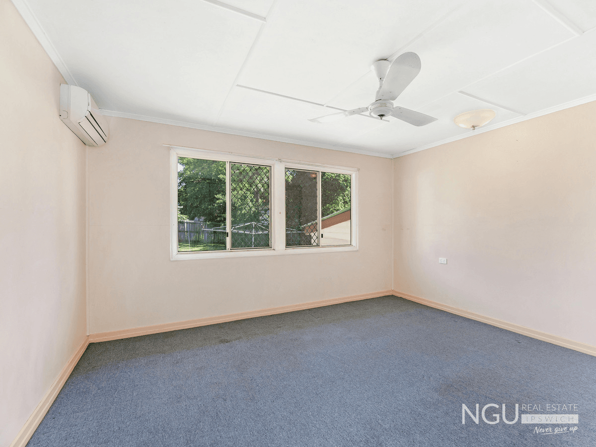 64 Samford Road, Leichhardt, QLD 4305