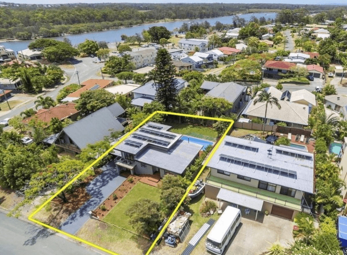 6 Jingella Street, HOPE ISLAND, QLD 4212