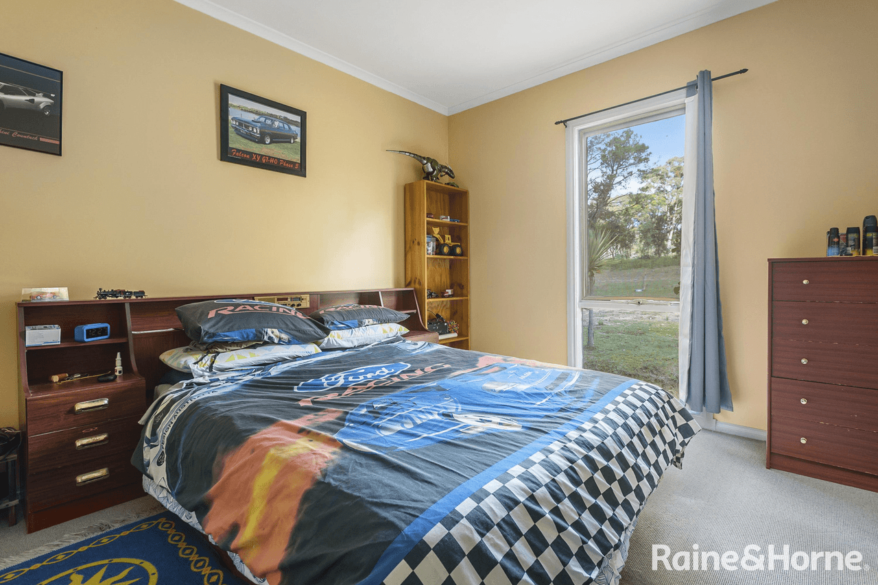 70 Blacks Lane, DRUMMOND NORTH, VIC 3446