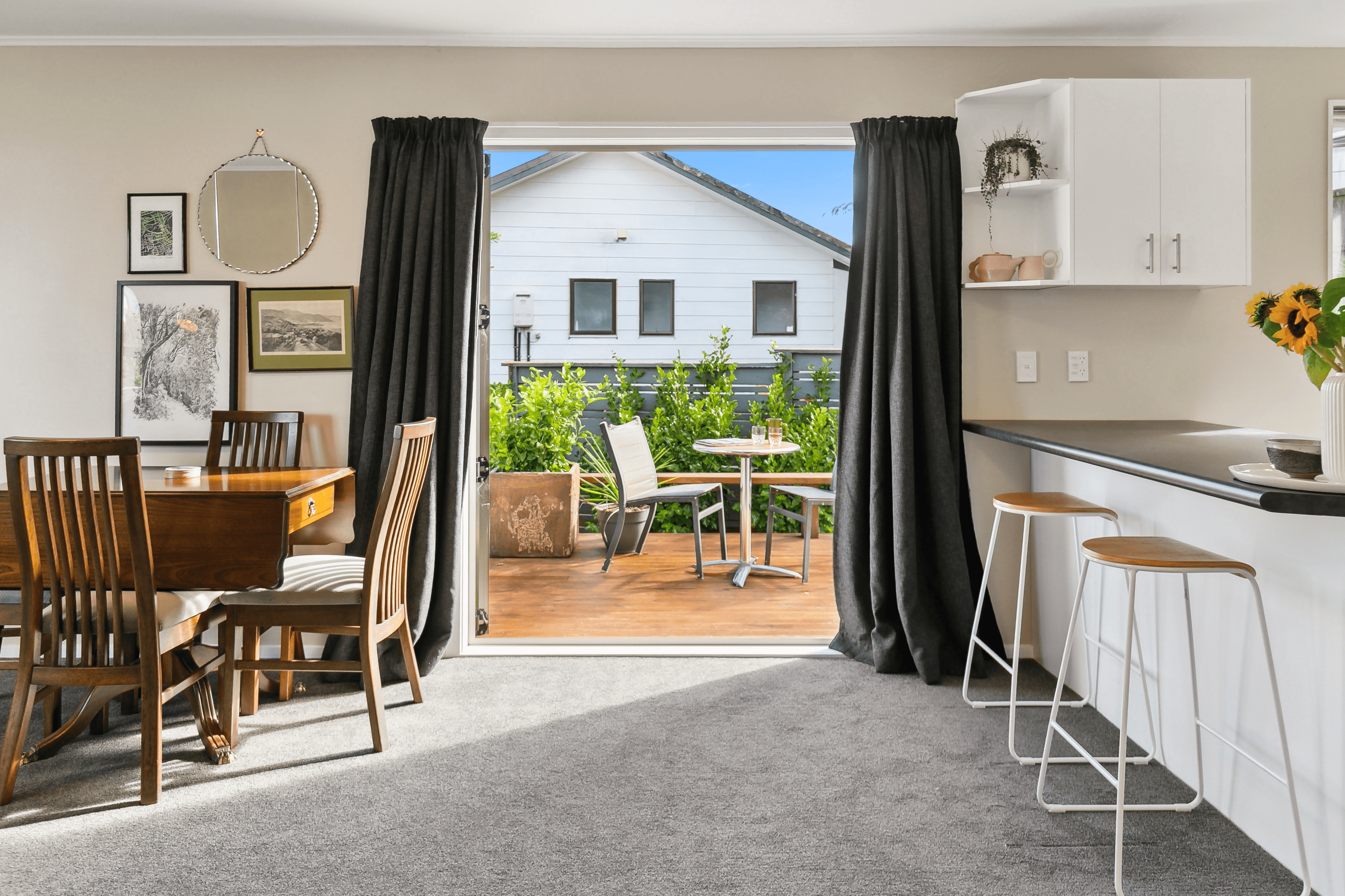5 Ladbrooke Drive, Newlands, Wellington 6037