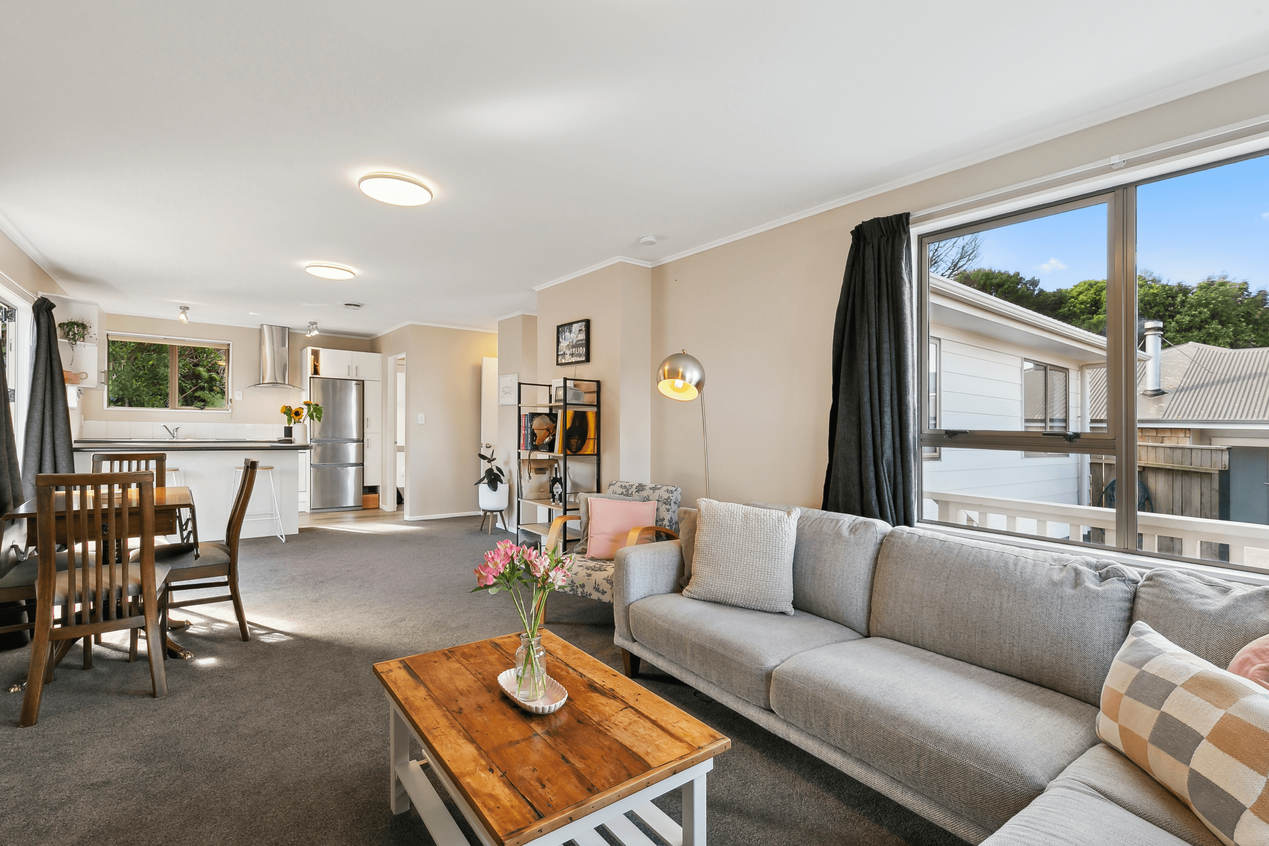 5 Ladbrooke Drive, Newlands, Wellington 6037