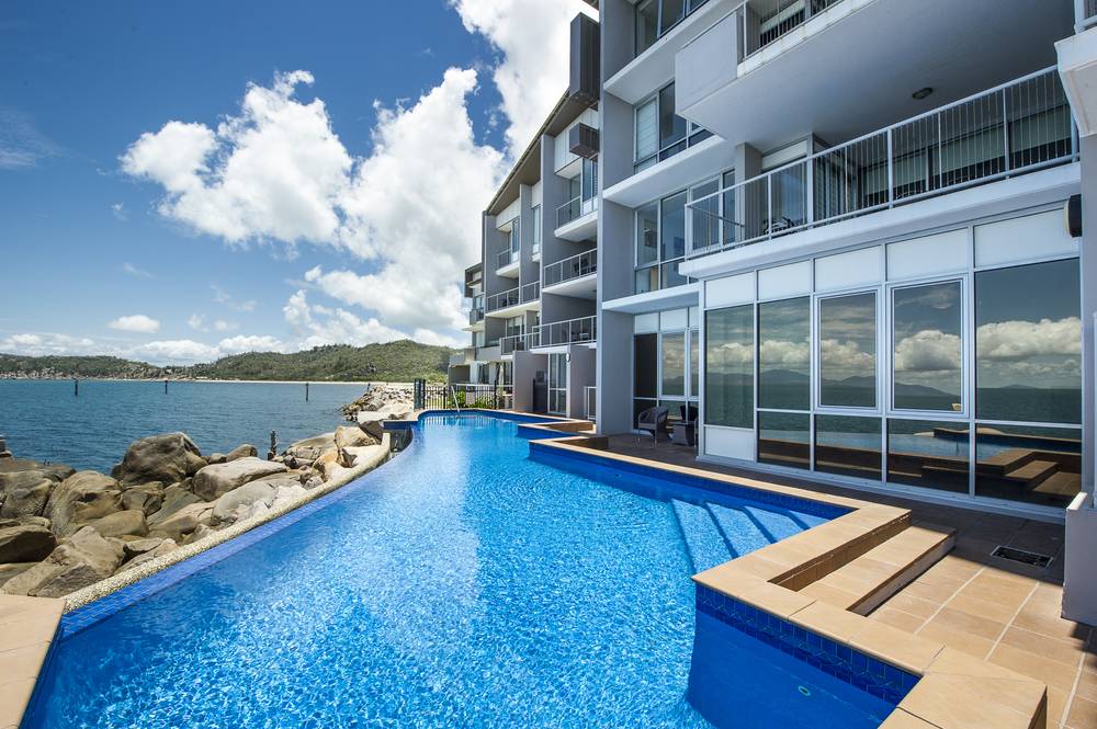 4305/146 Sooning St 'One Bright Point', Nelly Bay, QLD 4819