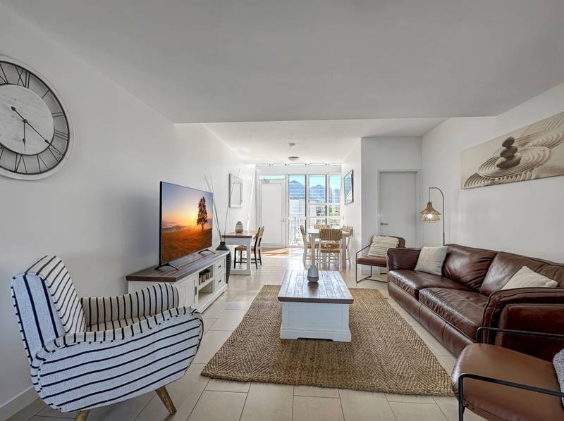 4305/146 Sooning St 'One Bright Point', Nelly Bay, QLD 4819