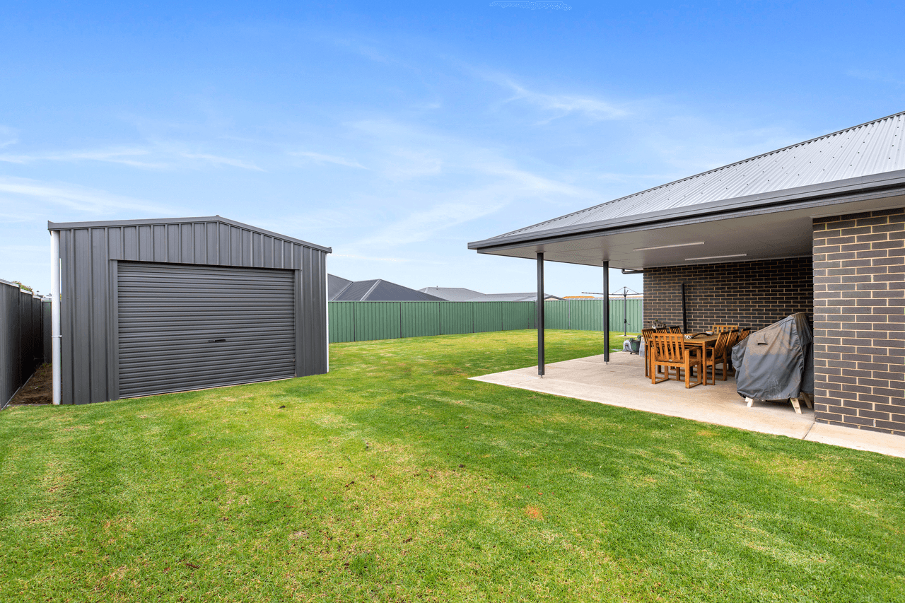 42 Matthew Flinders Way, MOUNT GAMBIER, SA 5290