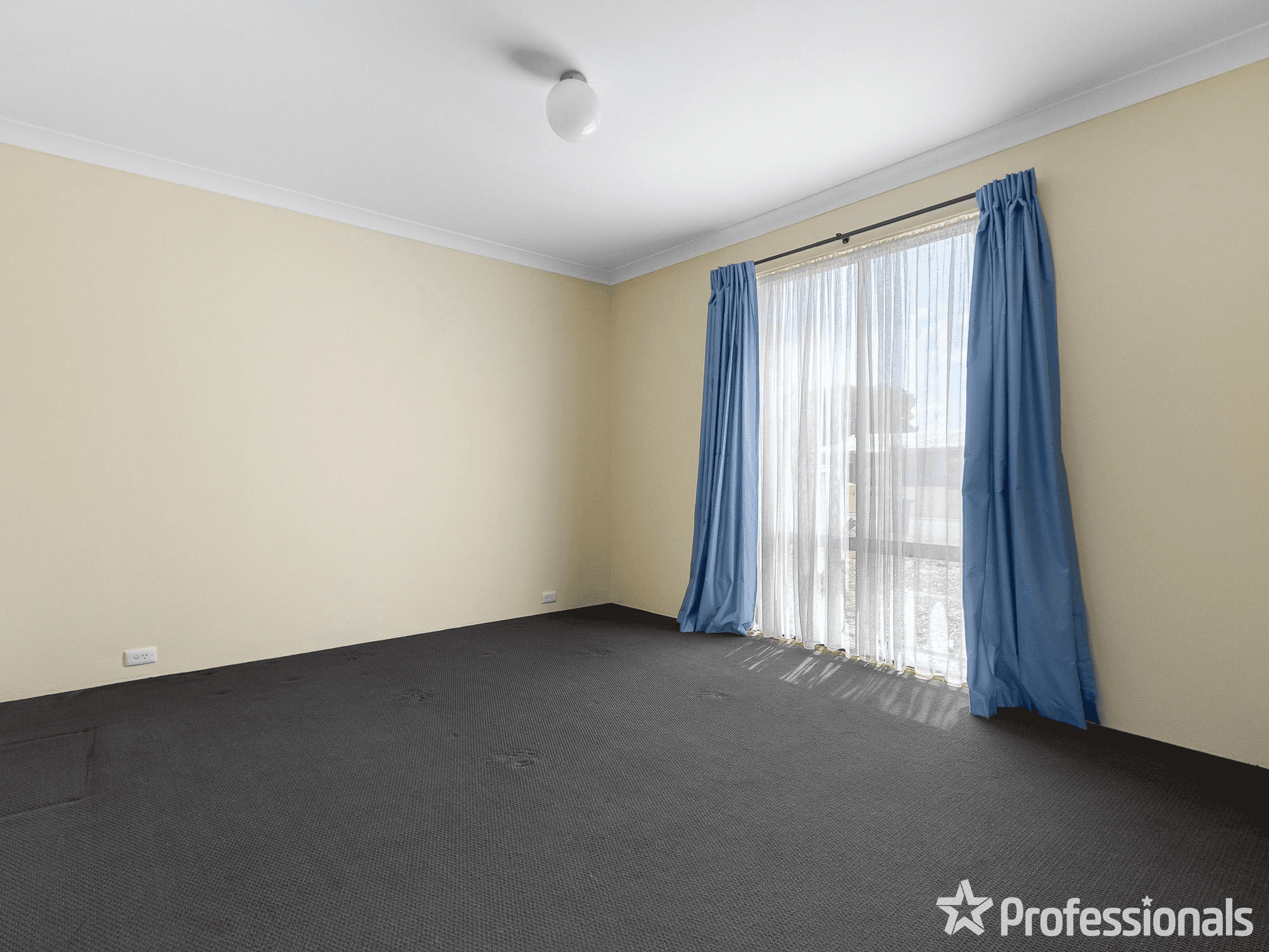 6 Kingallon Court, ROCKINGHAM, WA 6168