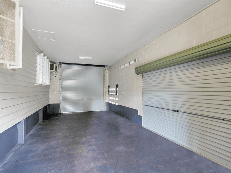 42 HICKORY Street, GOONDI BEND, QLD 4860