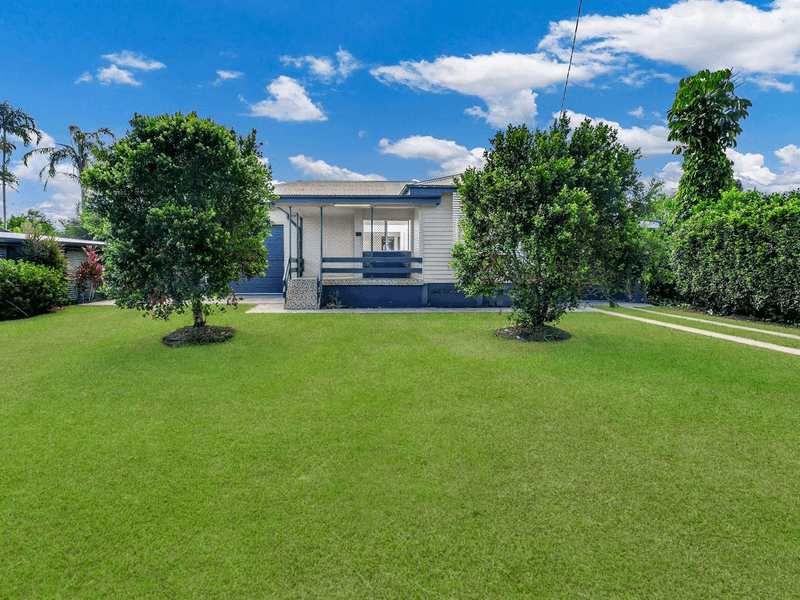 42 HICKORY Street, GOONDI BEND, QLD 4860