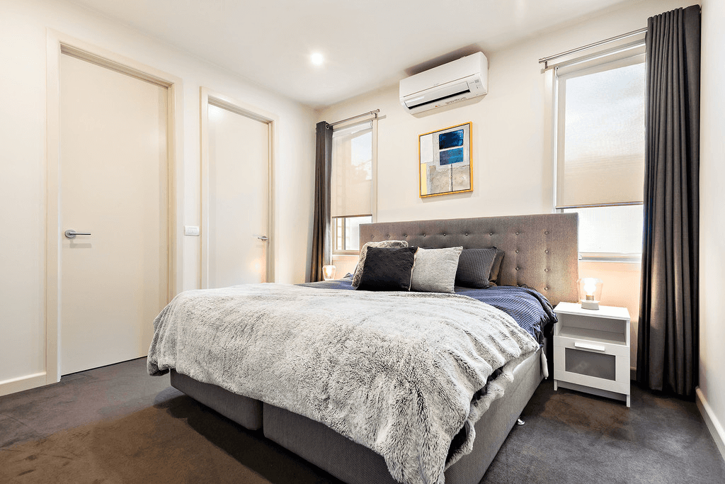 2/21 Belle Cres, MORDIALLOC, VIC 3195