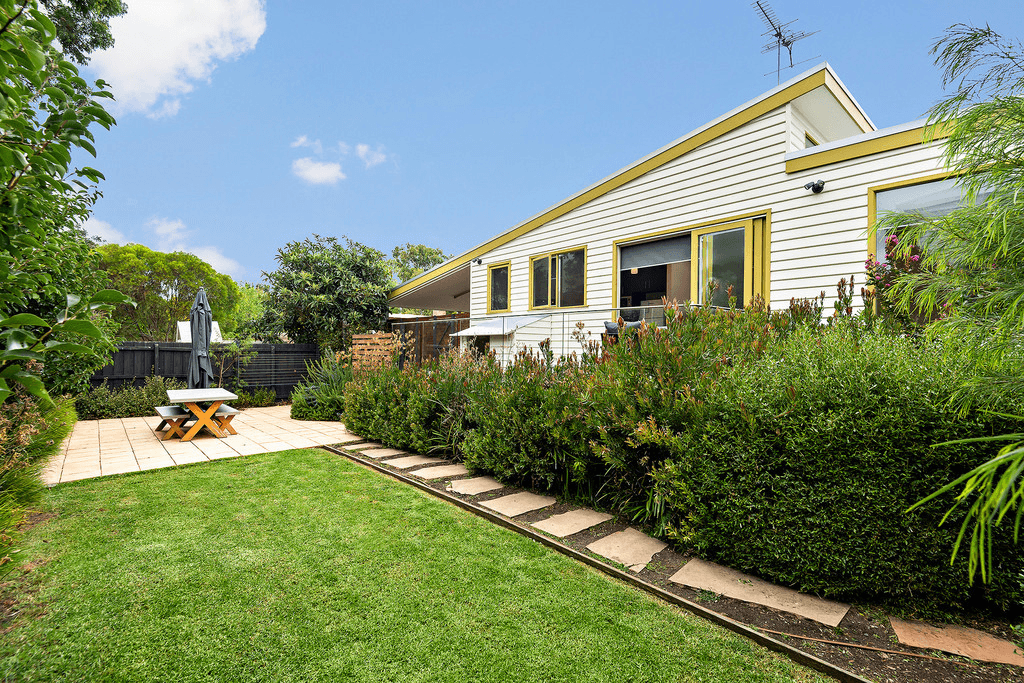 2/21 Belle Cres, MORDIALLOC, VIC 3195