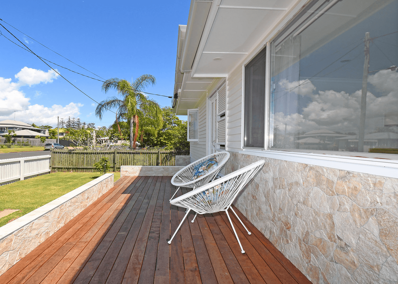 8 SCARBOROUGH Street, SCARNESS, QLD 4655