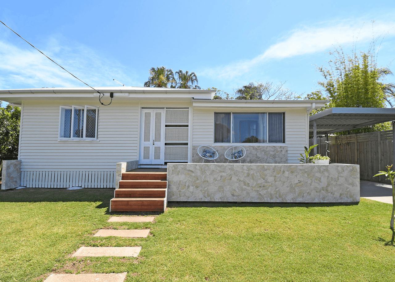 8 SCARBOROUGH Street, SCARNESS, QLD 4655