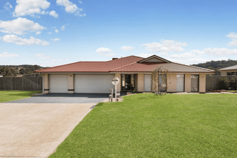 5 Lucca Way, HIDDEN VALLEY, VIC 3756