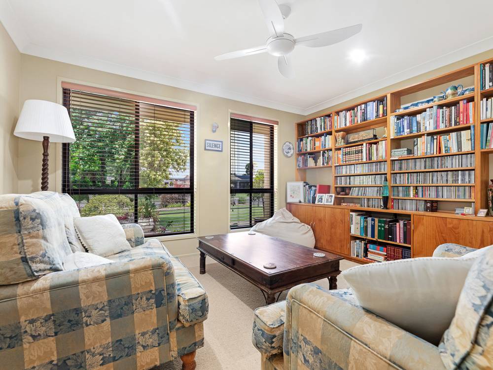60 Cunningham Street, URANGAN, QLD 4655