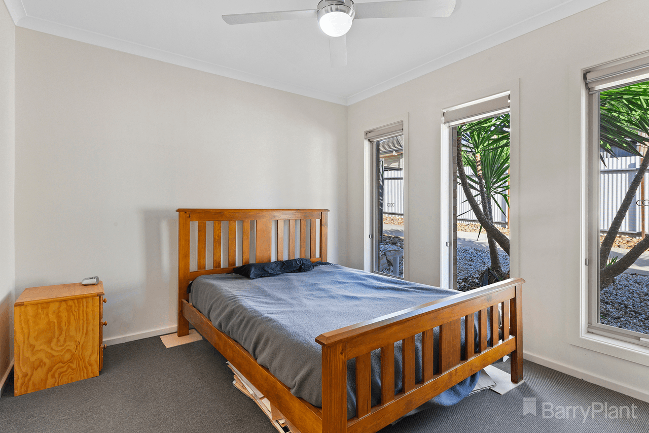 2/12 Knape Street, Long Gully, VIC 3550