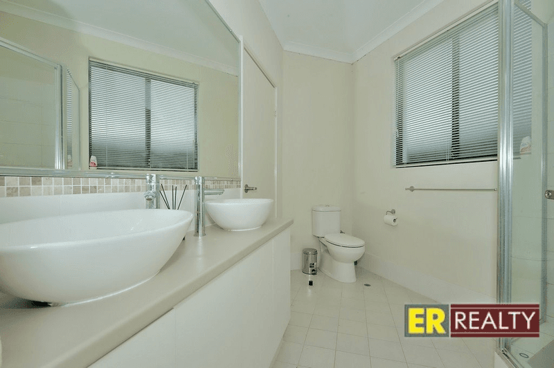 2 Zelena Terrace, AVELEY, WA 6069