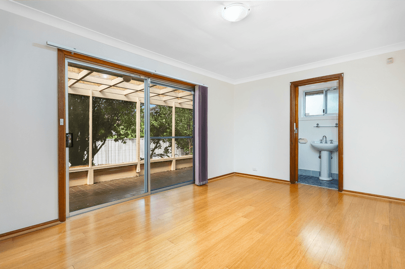 3 Bora Place, Toongabbie, NSW 2146